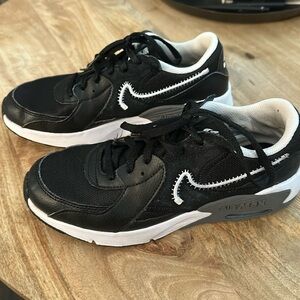 Boys Black Nike Air Max 4.5Y